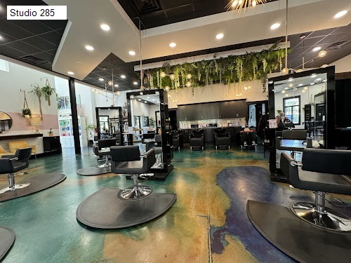 Studio 285