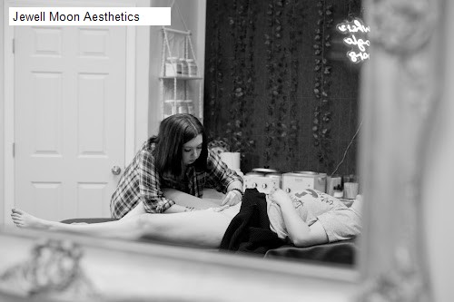 Jewell Moon Aesthetics