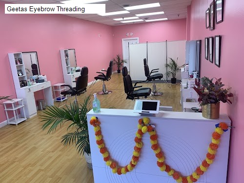 Geetas Eyebrow Threading