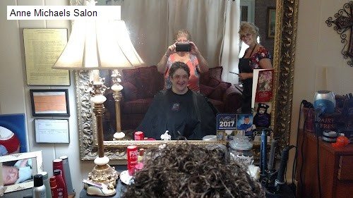 Anne Michaels Salon
