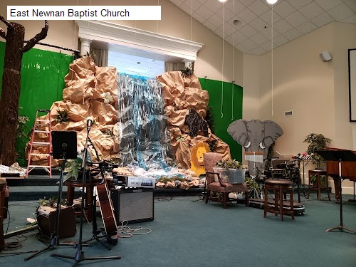 East Newnan Baptist Church