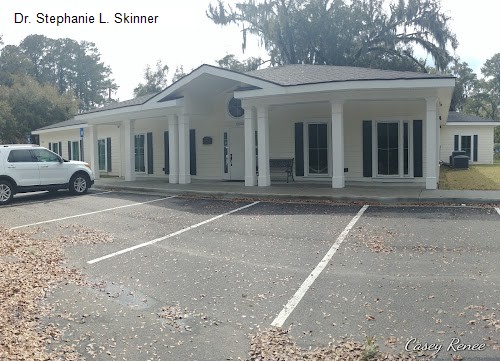 Dr. Stephanie L. Skinner