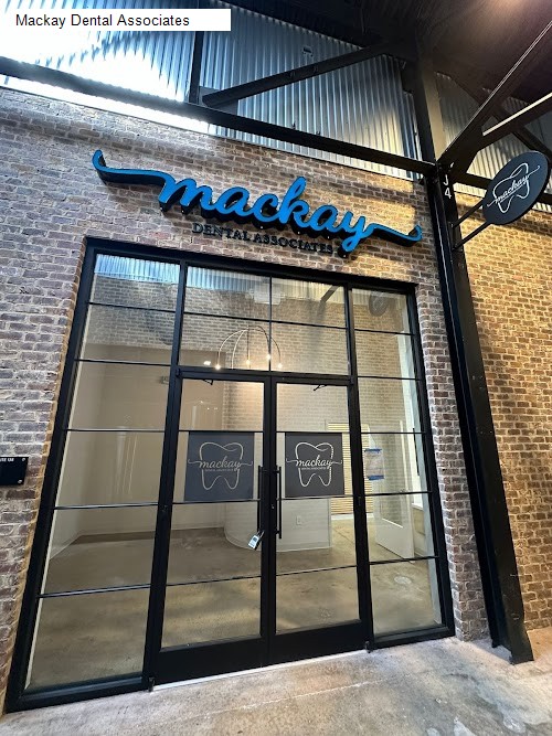 Mackay Dental Associates