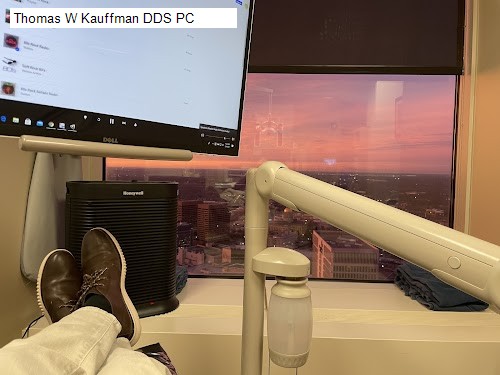 Thomas W Kauffman DDS PC