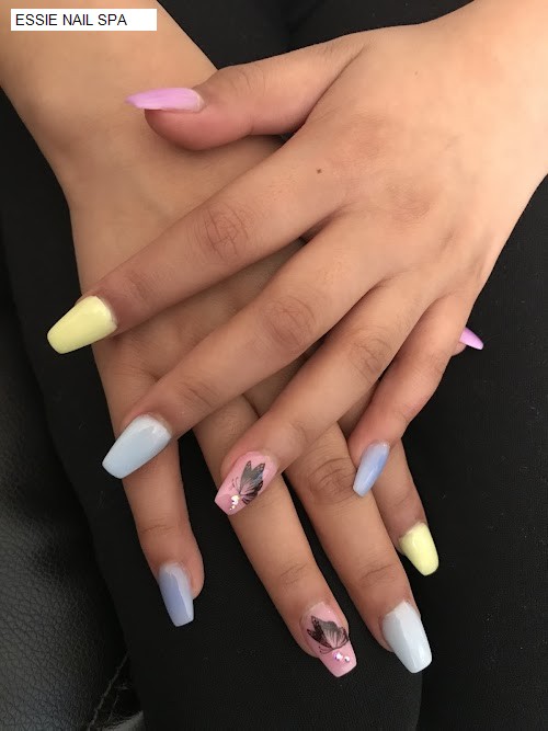 ESSIE NAIL SPA