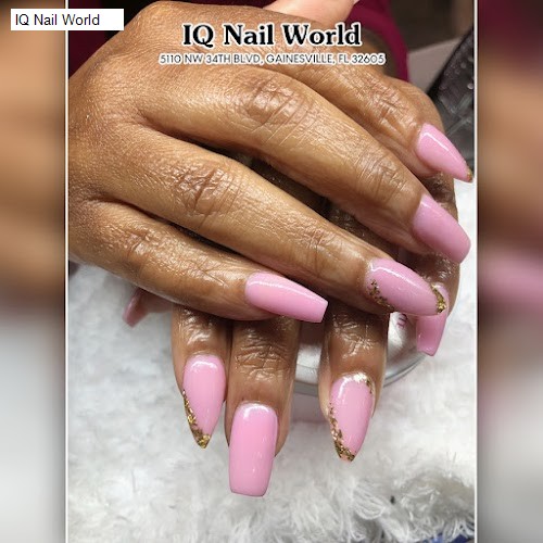 IQ Nail World