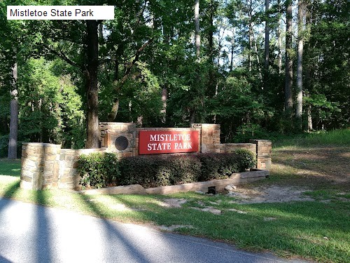 Mistletoe State Park